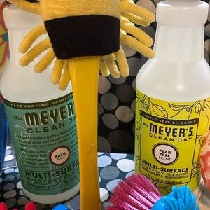 Meyer’s Cleaning Bundle NWT Natural Cleaners Gloves Scrubbers Household